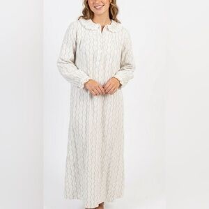 Vintage Lady Manhattan 100% Cotton Flannel Nightgown White Blue Floral Lace S